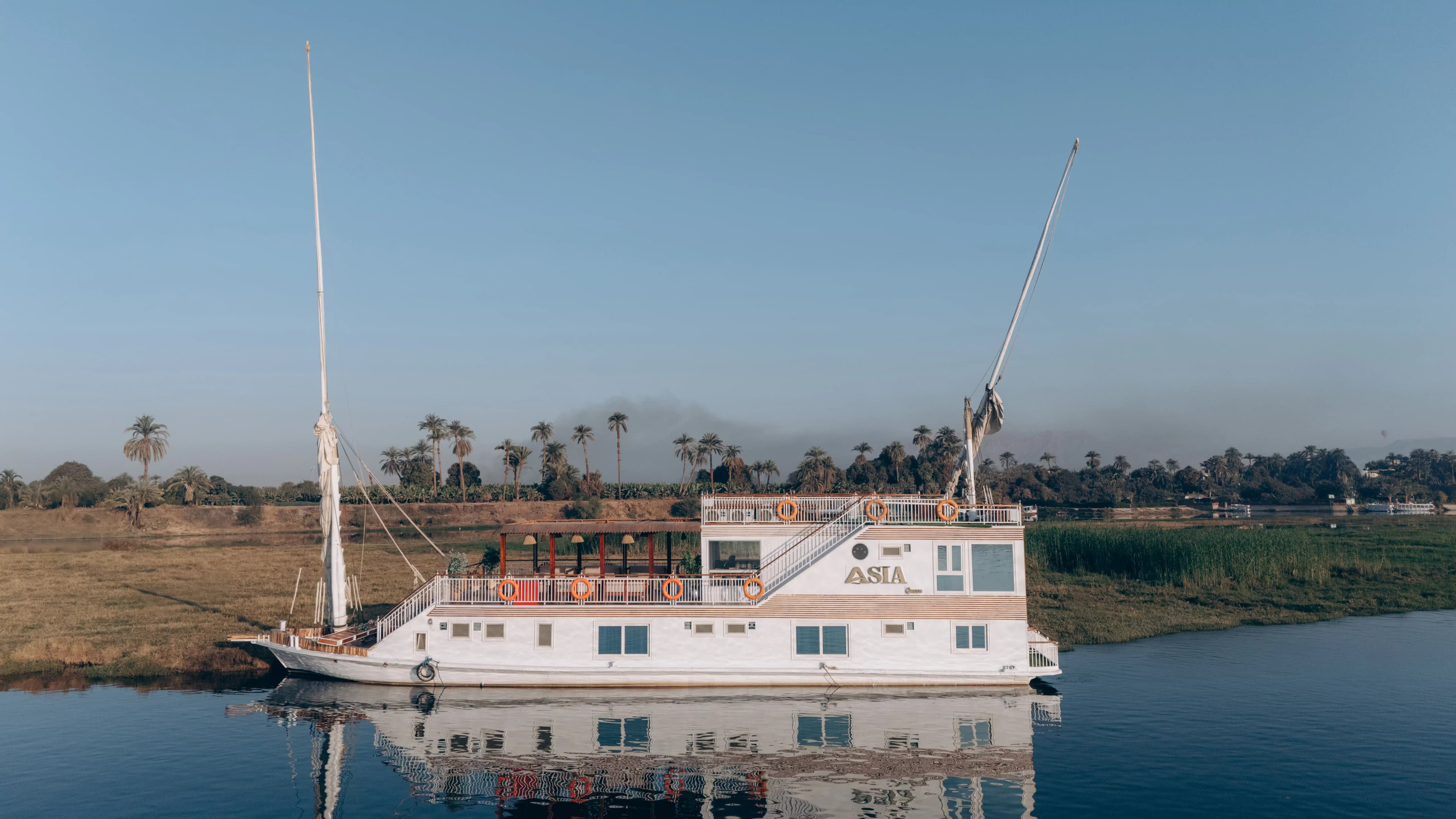 Asia Queen Dahabya