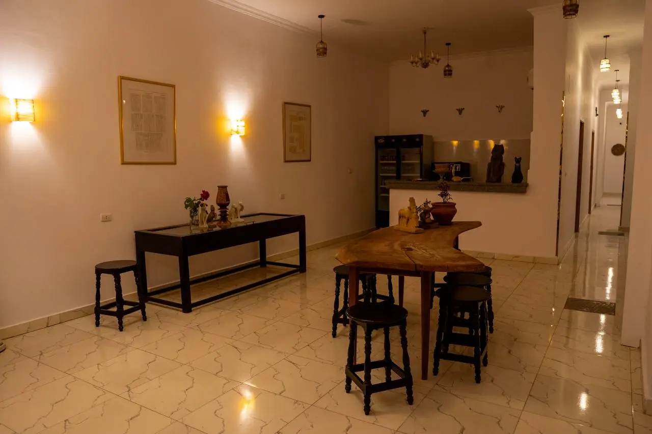 El Bawaba Host west bank luxor 5